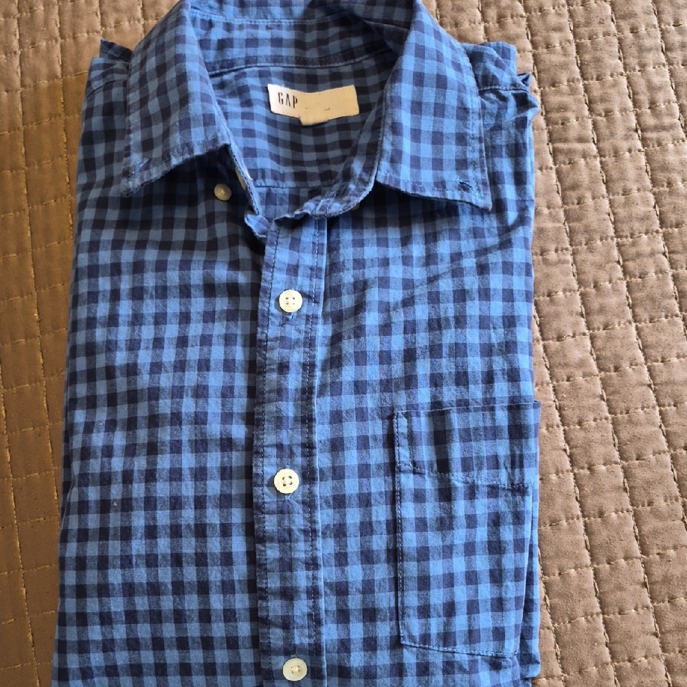 GAP Men's Navy Plaid Casual Shirt
